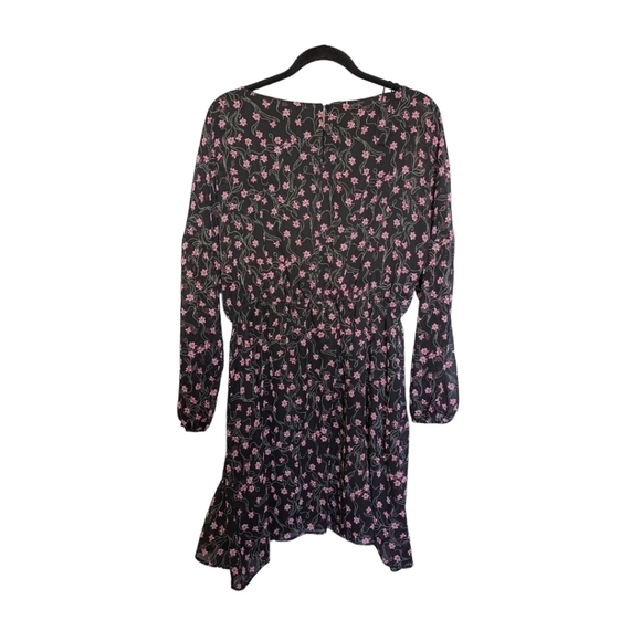 L • Elizabeth & James • Boatneck Elastic Waist Dress - Picture 3 of 8